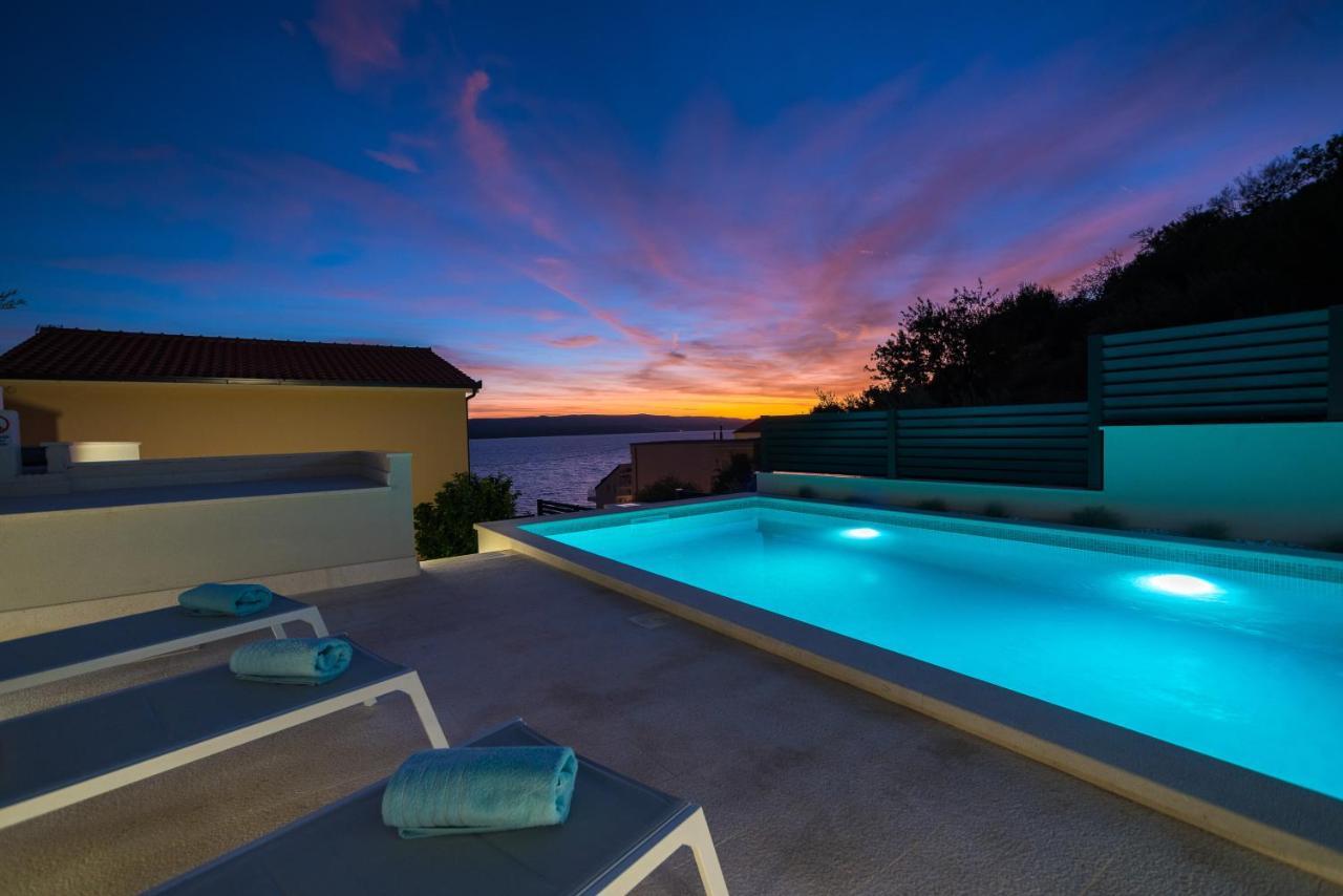 Villa Vruja พิสัก ภายนอก รูปภาพ